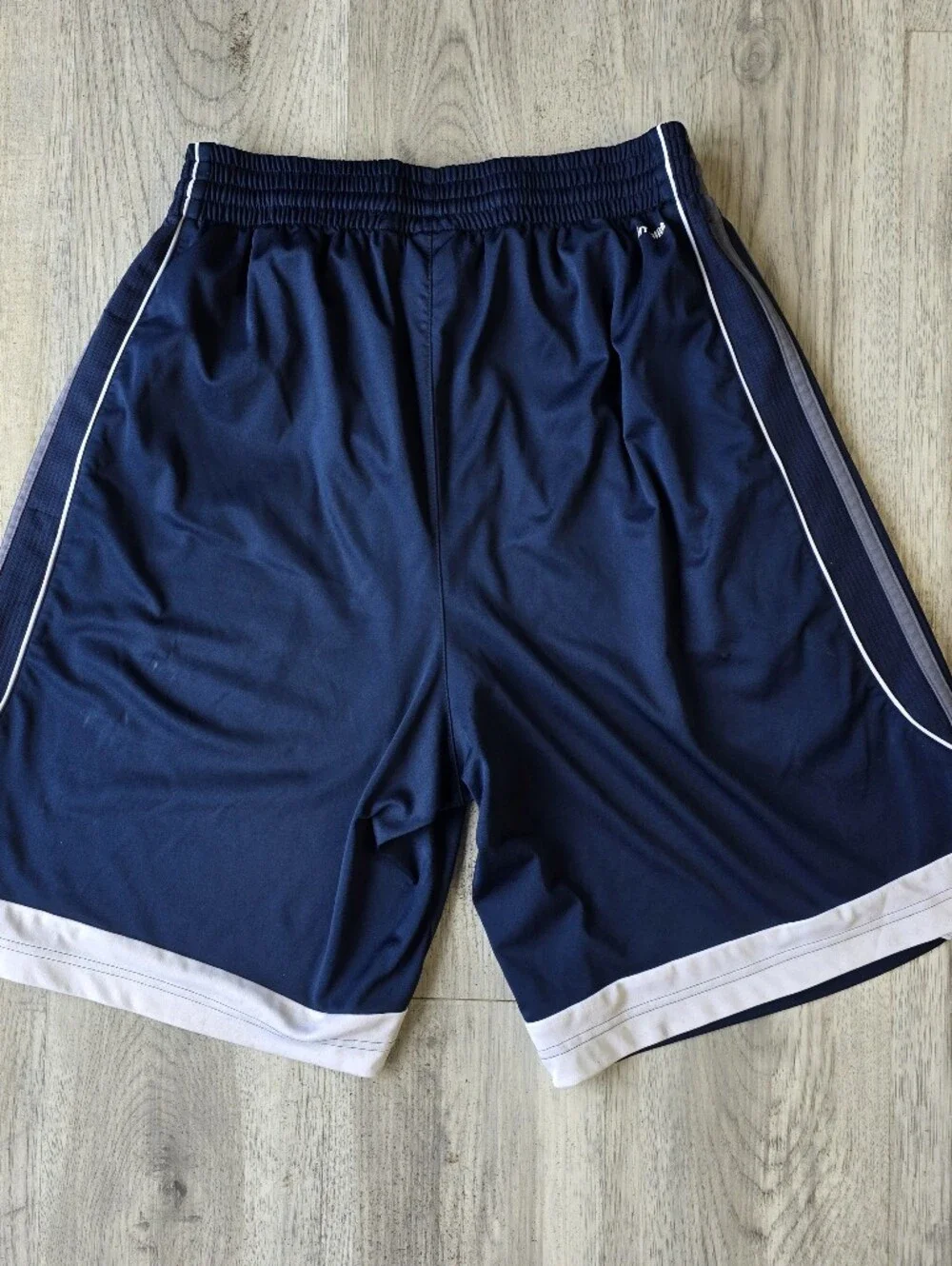 Adidas ClimaLite Mens Athletic Shorts Large Navy Blue 3 Stripe Drawstring